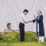 태풍이 몰아쳤지만 참으로 화평하여라